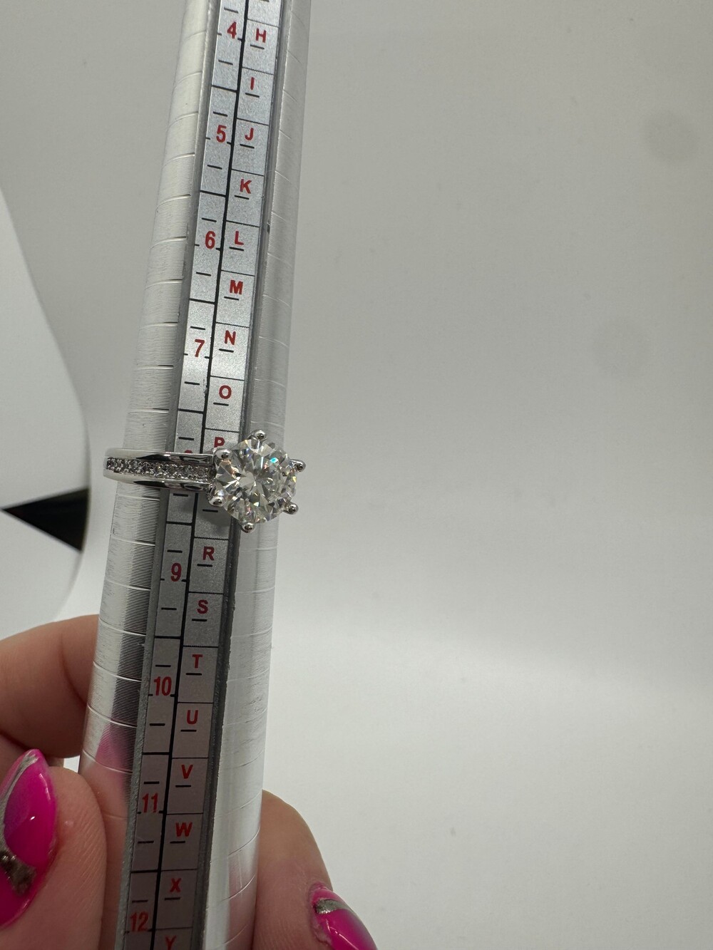Moissanite 2Ct Solitaire Engagement Ring Size 8 Silver Band New